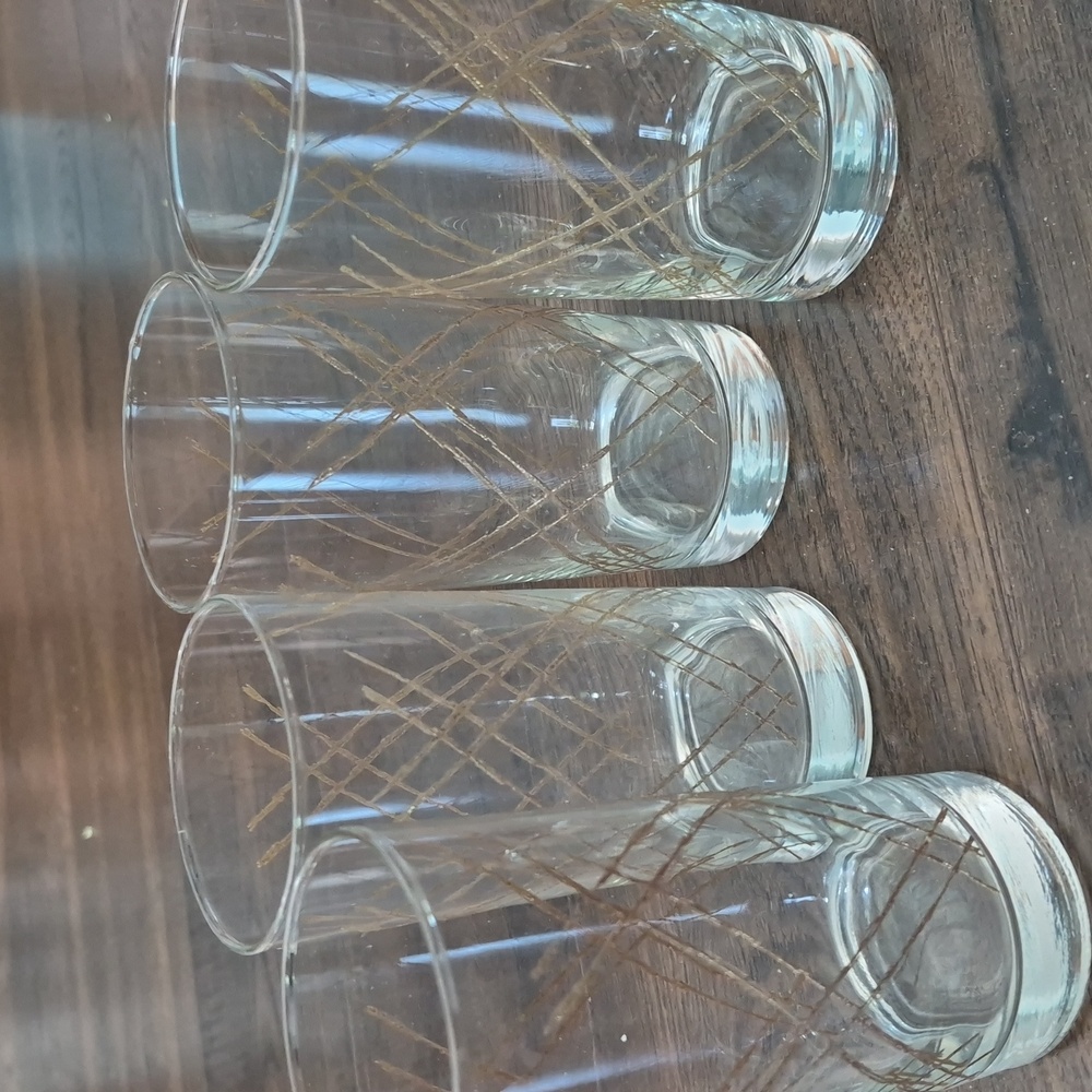 Set of 4 gold trimmed hatch design cocktail highball 10 oz glasses